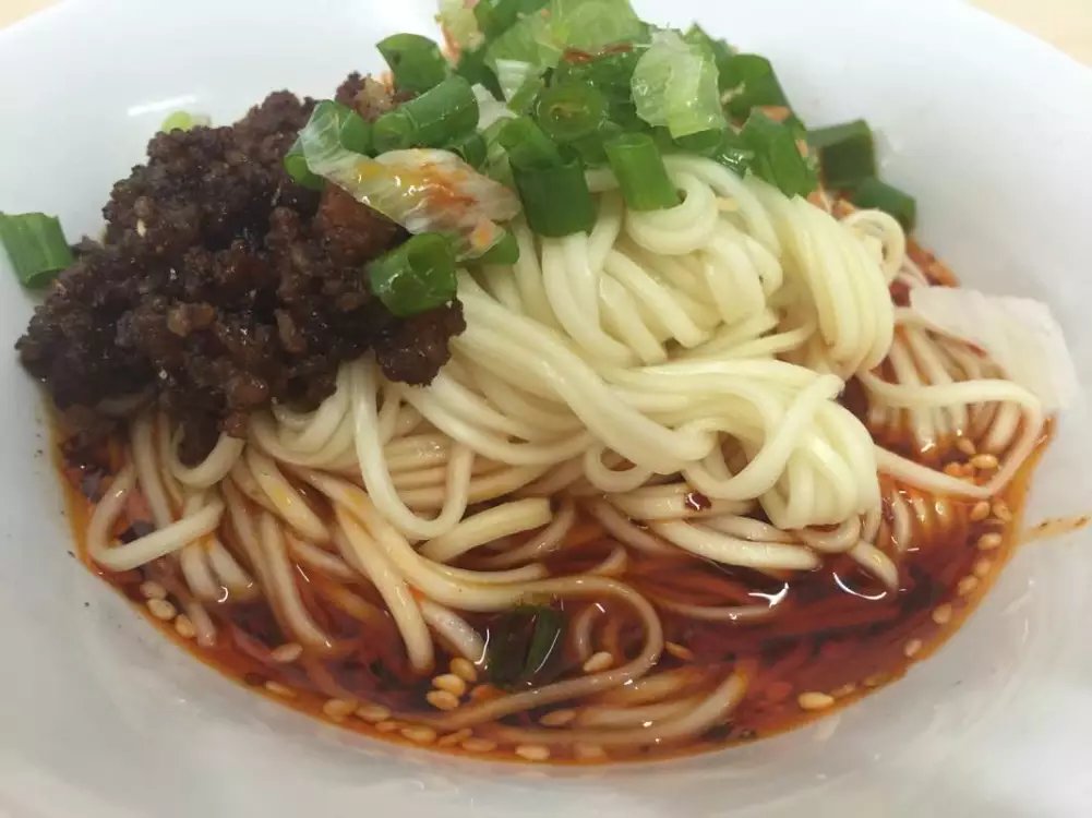擔(dān)擔(dān)面食技術(shù)做法哪里教的好？(圖1)